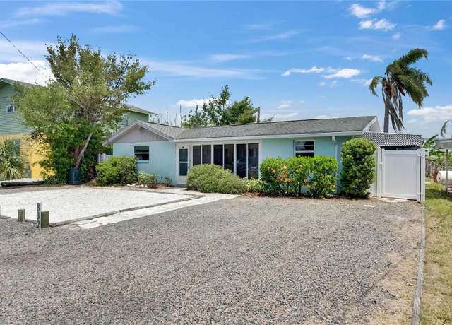 Property at 832 Seabreeze Dr, Ruskin, FL 33570, 3 beds, 2 baths