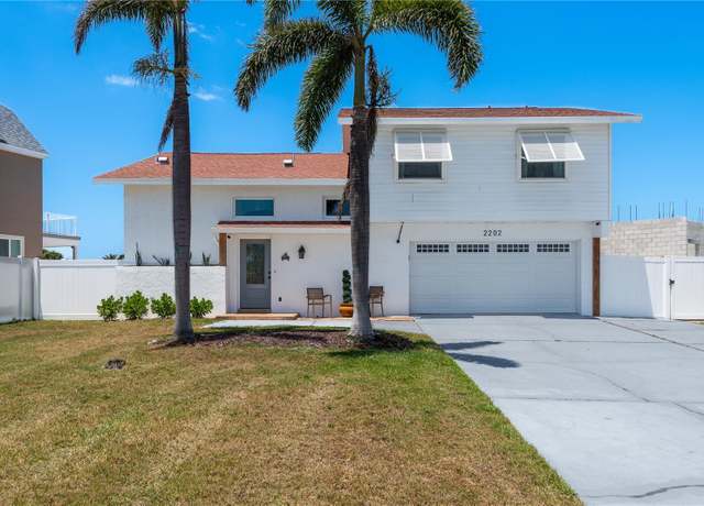 Property at 2202 Donato Dr, Belleair Beach, FL 33786, 3 beds, 3 baths
