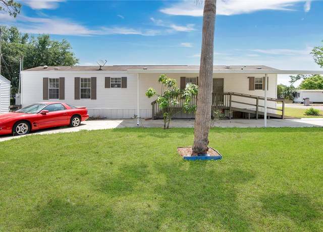 Property at 1805 Sunny Palm Dr, Ormond Beach, FL 32174, 2 beds, 2 baths
