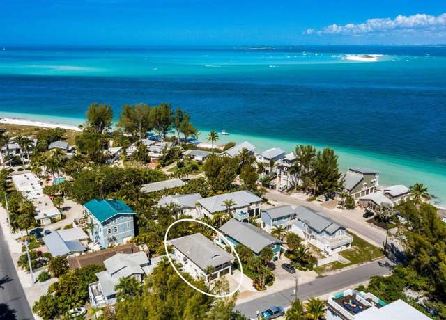 Property at 811 Jacaranda Rd, Anna Maria, FL 34216, 4 beds, 3 baths