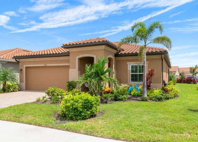 Property at 11878 Bohemian Pl, Venice, FL 34293, 3 beds, 2 baths