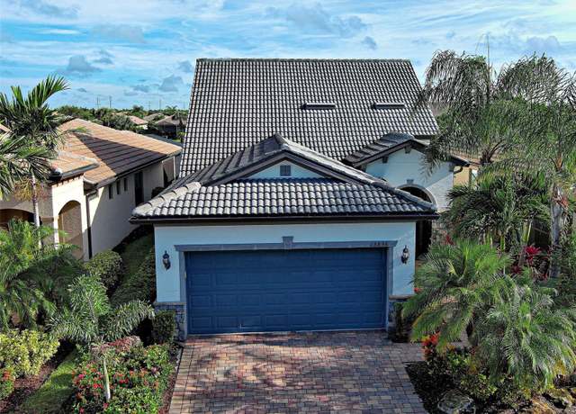 Property at 13836 Campoleone St, Venice, FL 34293, 3 beds, 3 baths