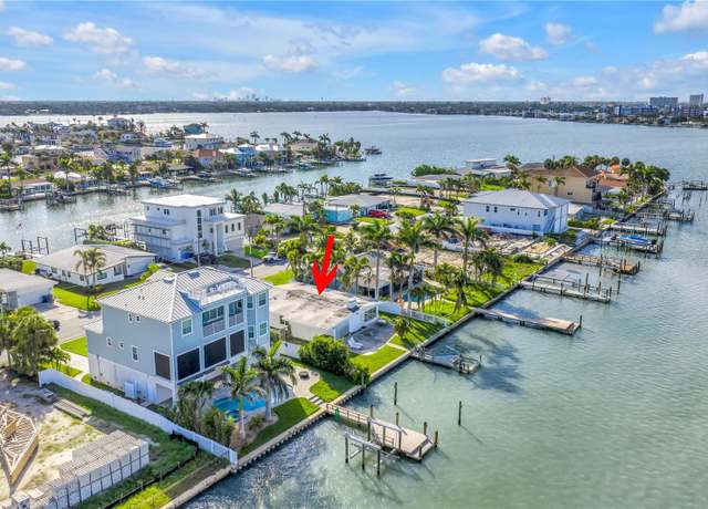 Property at 11240 6th St E, Treasure Island, FL 33706, 2 beds, 2 baths
