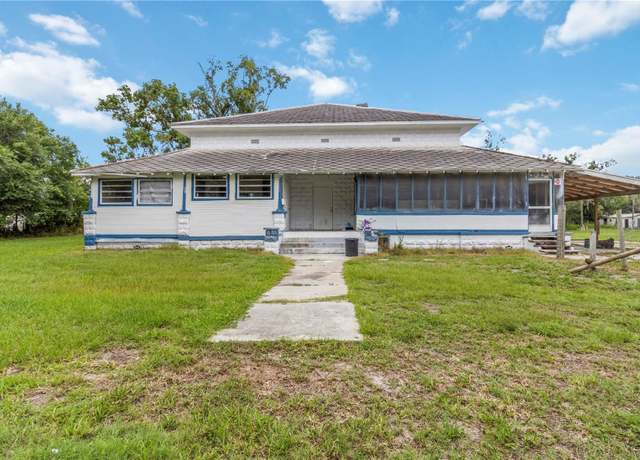 Property at 200 W Winifred St, Arcadia, FL 34266, 3 beds, 2 baths
