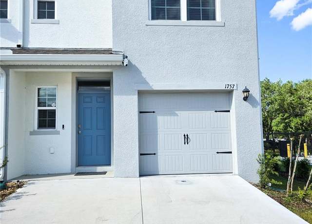 Property at 1757 W Rock Elm Rd, Davenport, FL 33837, 3 beds, 2.5 baths
