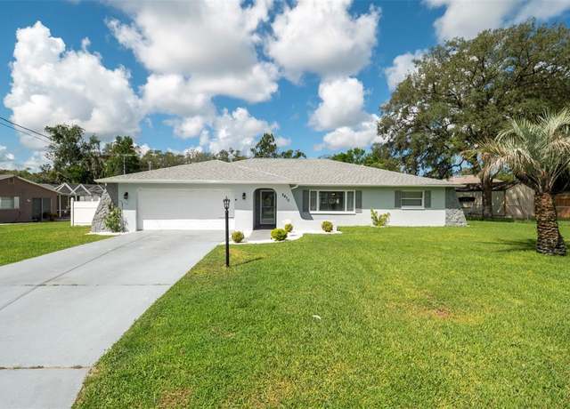Property at 8470 Fowler Ln, Spring Hill, FL 34608, 2 beds, 2 baths