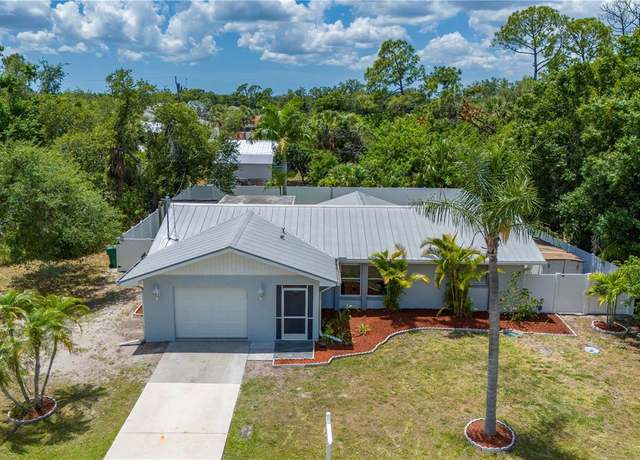 Property at 732 Haleybury St, Port Charlotte, FL 33948, 2 beds, 2 baths