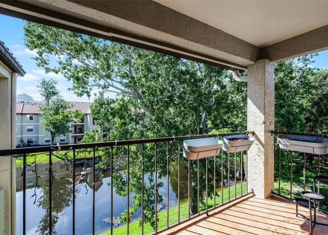 Property at 3028 Parkway Blvd #308, Kissimmee, FL 34747, 2 beds, 2 baths
