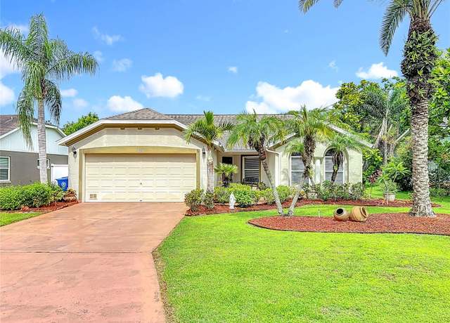 Property at 1002 50th St E, Bradenton, FL 34208, 3 beds, 2 baths