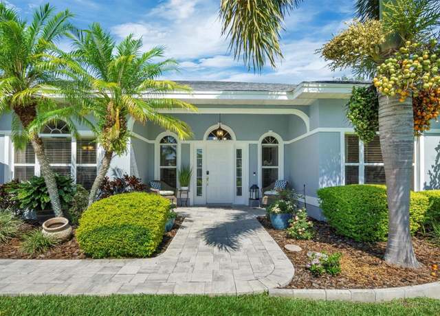 Property at 109 Lake Mariam Way, Winter Haven, FL 33884, 4 beds, 2 baths