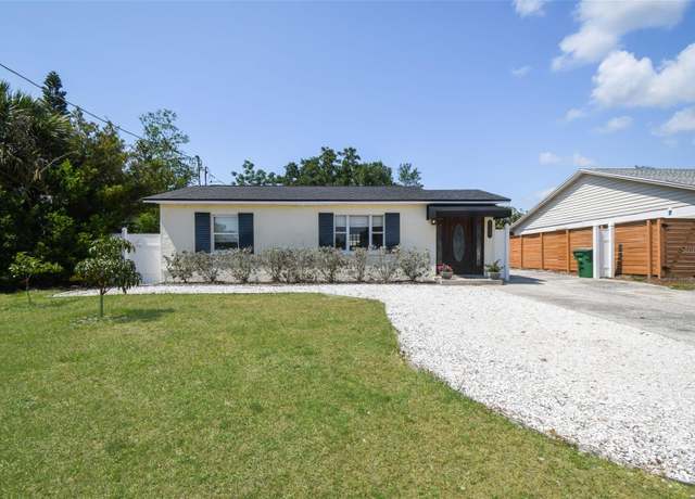 Property at 3315 W Pearl Ave, Tampa, FL 33611, 3 beds, 2 baths