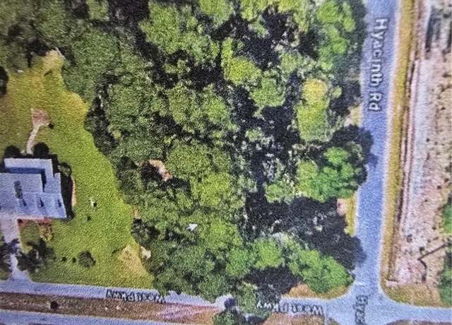 Property at West Pkwy, Deland, FL 32724