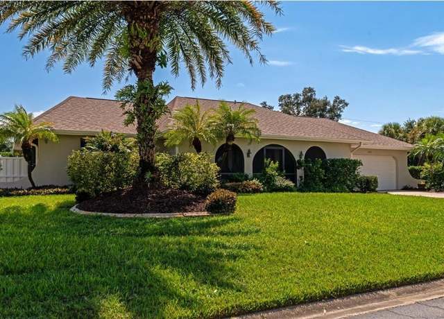 Property at 225 Brighton Ct, Englewood, FL 34223, 3 beds, 2 baths