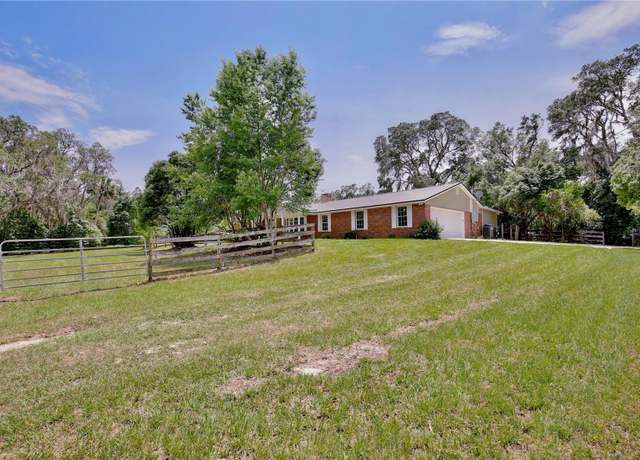 Property at 4802 Anton Ave, Apopka, FL 32712, 3 beds, 2.5 baths