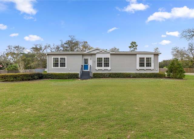 Property at 11420 SE 156th Ave, Ocklawaha, FL 32179, 3 beds, 2 baths