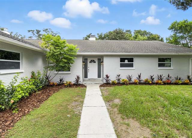 Property at 105 Dunbridge Dr, Palm Harbor, FL 34684, 3 beds, 2.5 baths