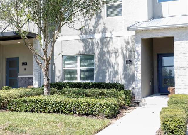 Property at 260 Ocean Course Ave, Davenport, FL 33896, 4 beds, 3 baths