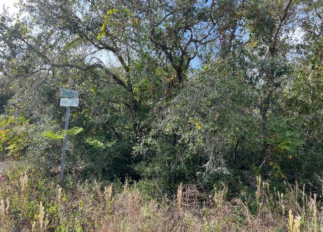 Property at 12151 Twin Lake Dr, New Port Richey, FL 34654