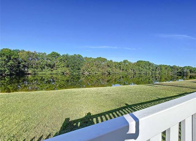Property at 6117 Crickethollow Dr, Riverview, FL 33578, 3 beds, 2 baths