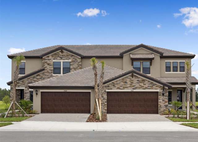 Property at 35617 Stableton Ln, Zephyrhills, FL 33541, 3 beds, 3.5 baths