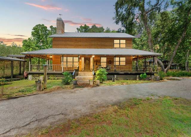 Property at 5363 Utopia Pl, Brooksville, FL 34601, 3 beds, 2 baths