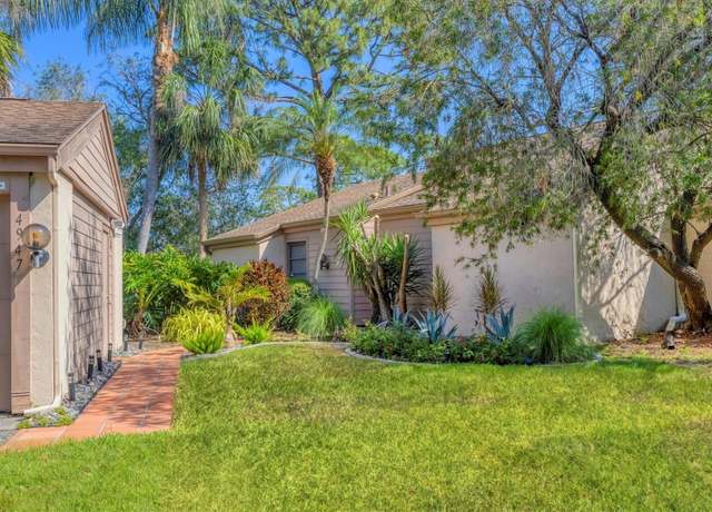 Property at 4947 Greencroft Rd #175, Sarasota, FL 34235, 3 beds, 2 baths