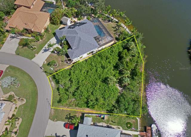 Property at 9604 Arnaz Cir, Port Charlotte, FL 33981