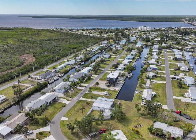Property at 4203 Nettle Rd, Port Charlotte, FL 33953, 2 beds, 2 baths