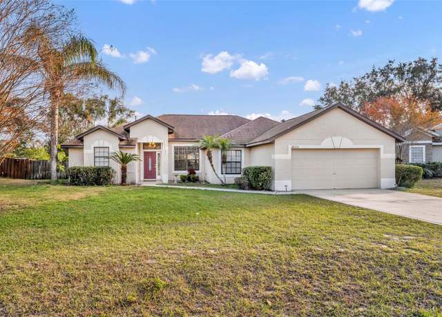 Property at 36341 Grand Island Oaks Cir, Grand Island, FL 32735, 4 beds, 2 baths