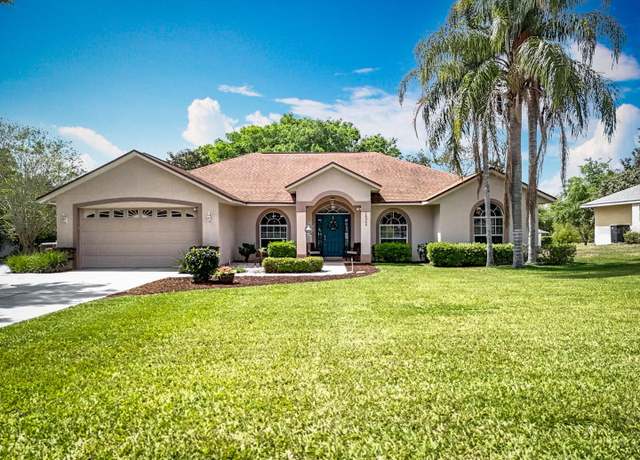Property at 10343 Barrington Ct, Leesburg, FL 34788, 3 beds, 2 baths