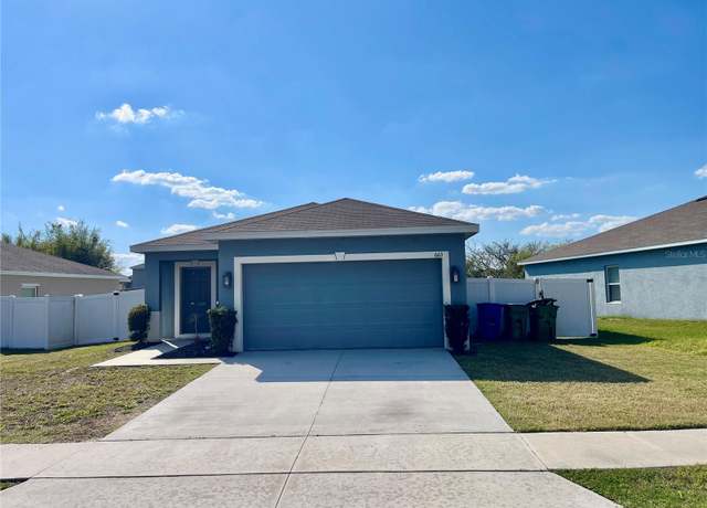 Property at 663 Lucerne Blvd, Winter Haven, FL 33881, 3 beds, 2 baths