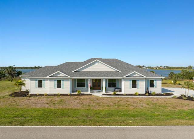 Property at 3319 Gulf City Rd, Ruskin, FL 33570, 5 beds, 4 baths