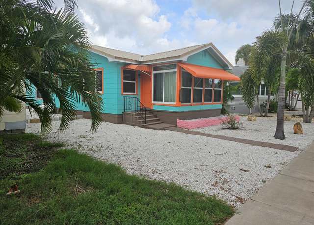 Property at 3108 58th St S, Gulfport, FL 33707, 2 beds, 1 bath
