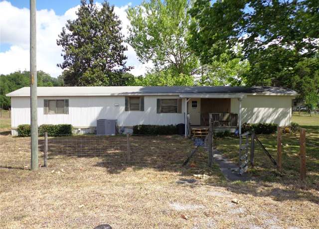 Property at 17911 Orange Dr, Spring Hill, FL 34610, 3 beds, 2 baths