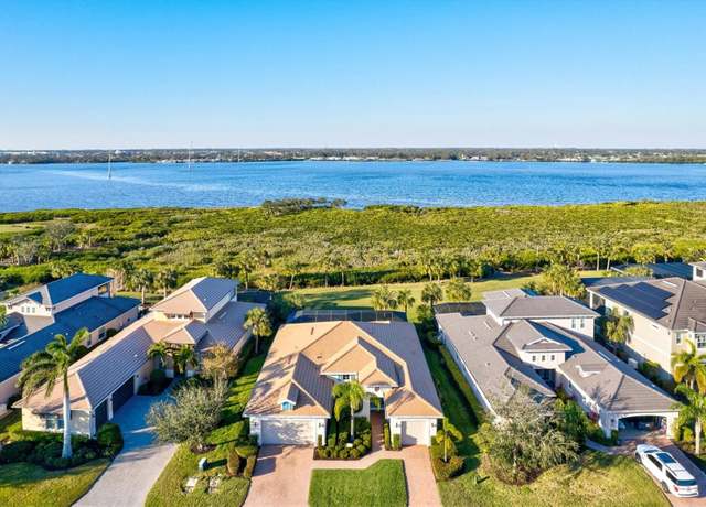 Property at 5130 Tidewater Preserve Blvd, Bradenton, FL 34208, 4 beds, 3 baths