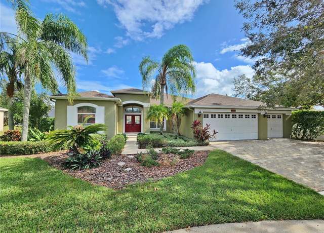 Property at 1403 Crooked Stick Dr, Valrico, FL 33596, 4 beds, 3 baths