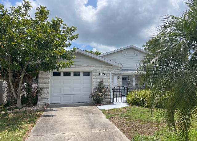 Property at 305 Paradise Ln, Edgewater, FL 32132, 2 beds, 2 baths