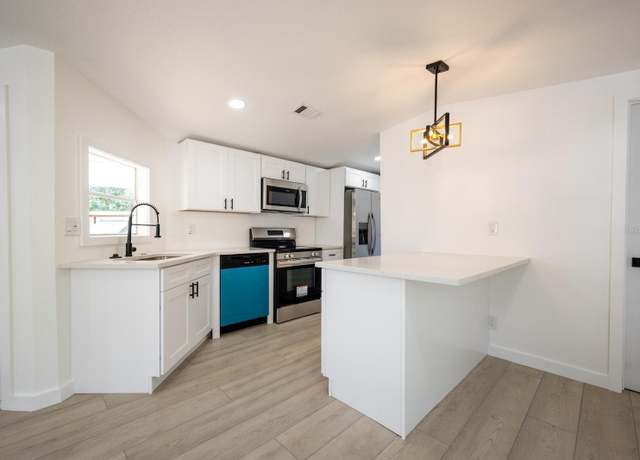 Property at 5907 Sussex Ct, Tampa, FL 33615, 4 beds, 2 baths
