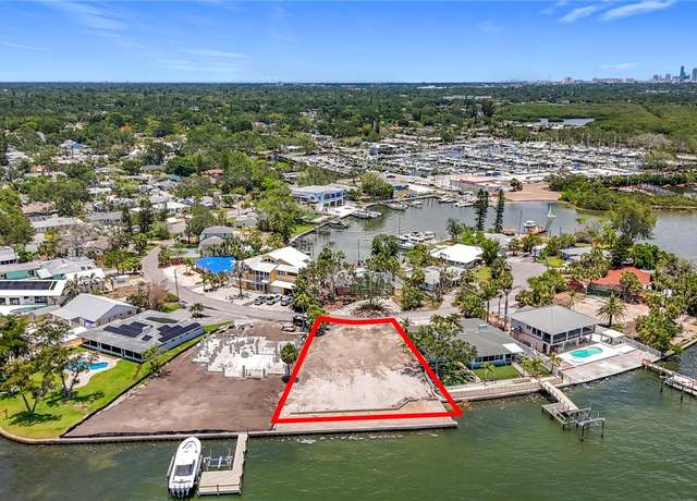 Property at 4771 Baywood Point Dr S, Gulfport, FL 33711
