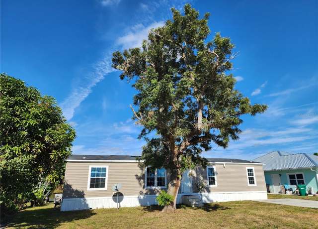 Property at 2521 SE 29th St, Okeechobee, FL 34974, 4 beds, 2 baths
