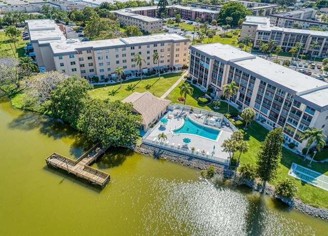 Property at 3562 Lake Bayshore Dr #202, Bradenton, FL 34205, 2 beds, 2 baths