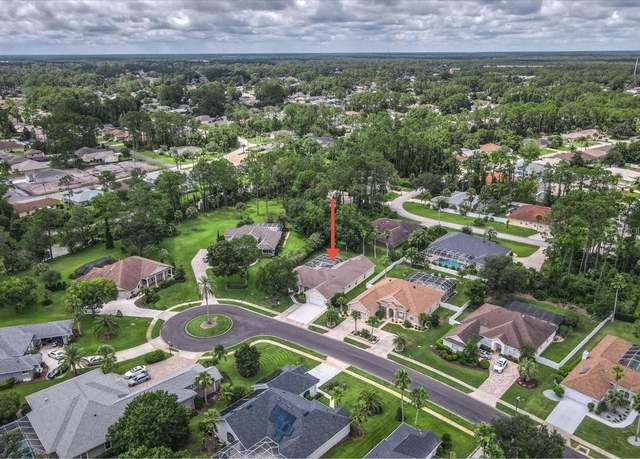Property at 24 Lakeside Pl W, Palm Coast, FL 32137, 5 beds, 3 baths