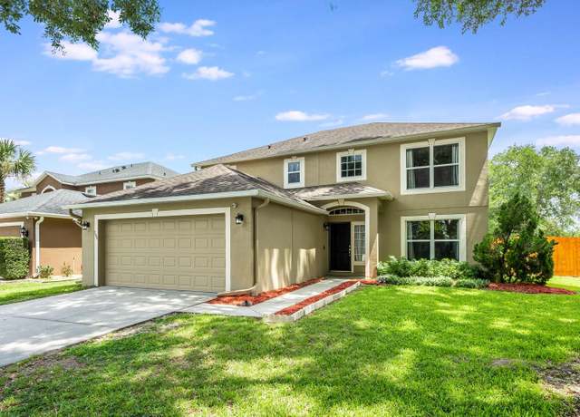 Property at 100 Monterey Oaks Dr, Sanford, FL 32771, 5 beds, 2.5 baths