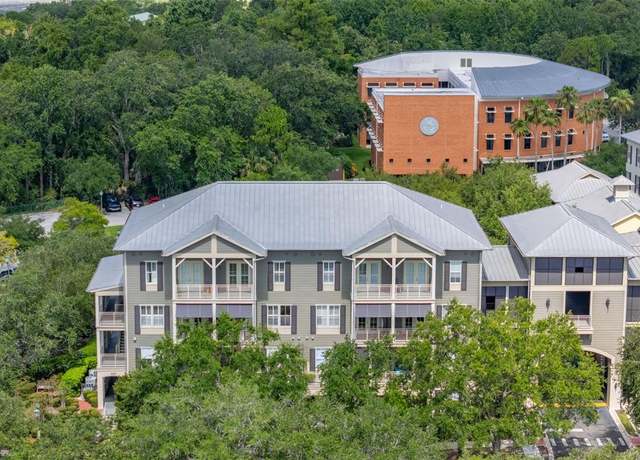 Property at 650 Campus St #308, Kissimmee, FL 34747, 3 beds, 2.5 baths