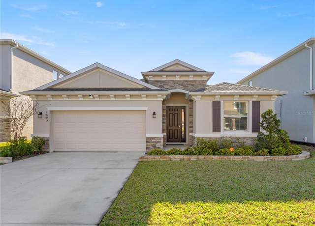 Property at 8899 SW 50th Ave, Ocala, FL 34476, 4 beds, 2.5 baths
