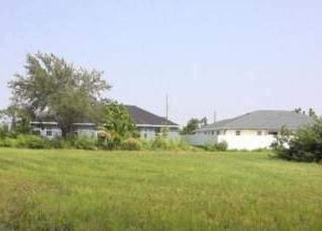 Property at 2237 SW 1st St, Cape Coral, FL 33991