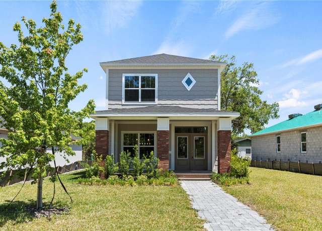 Property at 813 S Locust Ave, Sanford, FL 32771, 2 beds, 2.5 baths