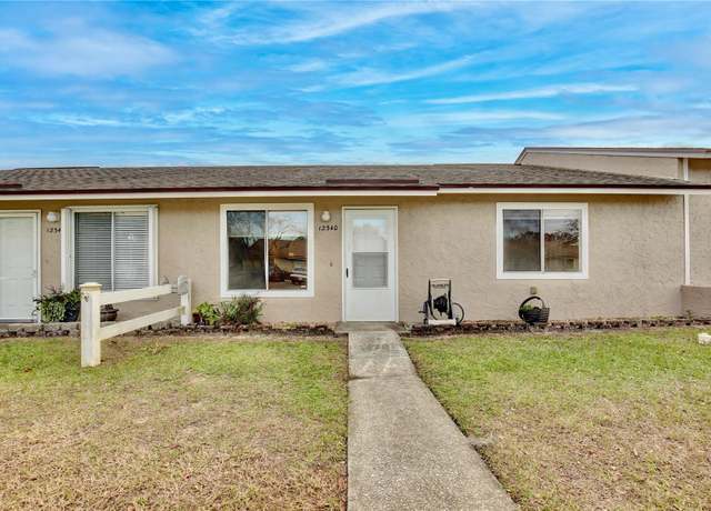 Property at 12340 Tavares Ridge Ln #111, Tavares, FL 32778, 2 beds, 2 baths
