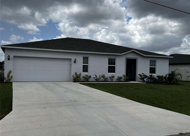 Property at 177 Cimarron Ln, Kissimmee, FL 34759, 4 beds, 2 baths