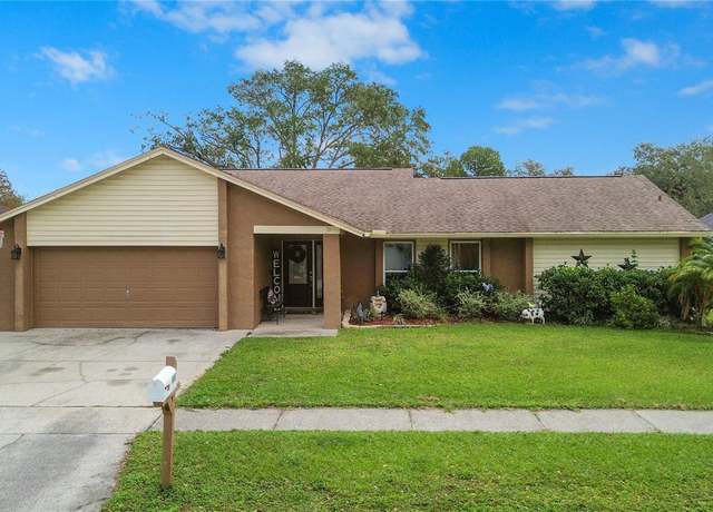 Property at 1307 Windjammer Pl, Valrico, FL 33594, 4 beds, 2 baths